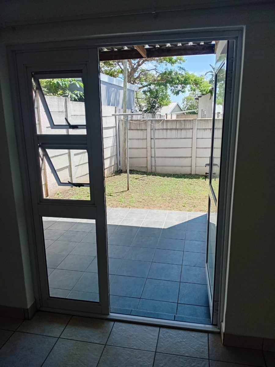 To Let 2 Bedroom Property for Rent in Vincent Eastern Cape